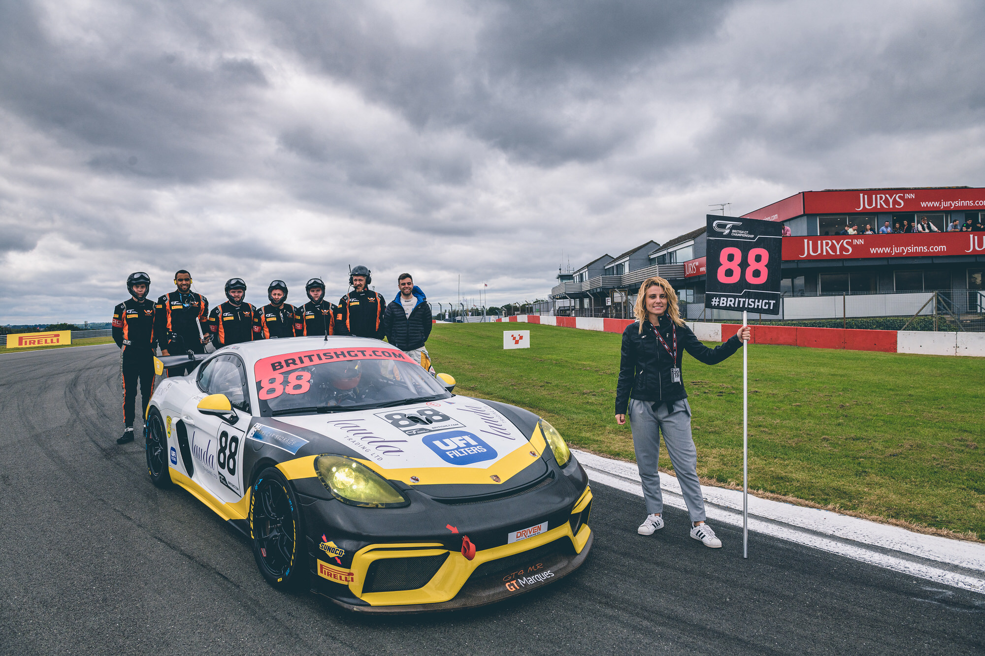 ufi-filters-dino-zamparelli-british-gt-championship-15 J9游戏(中国)-官方网站